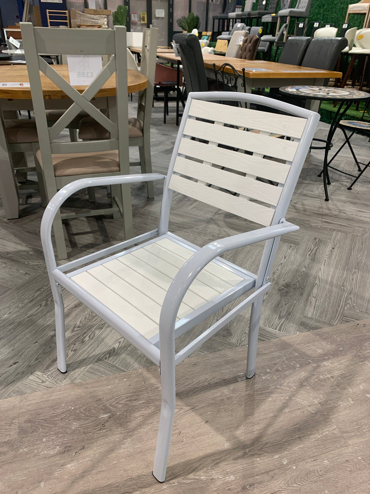 Garden Dining Armchair White 1PC