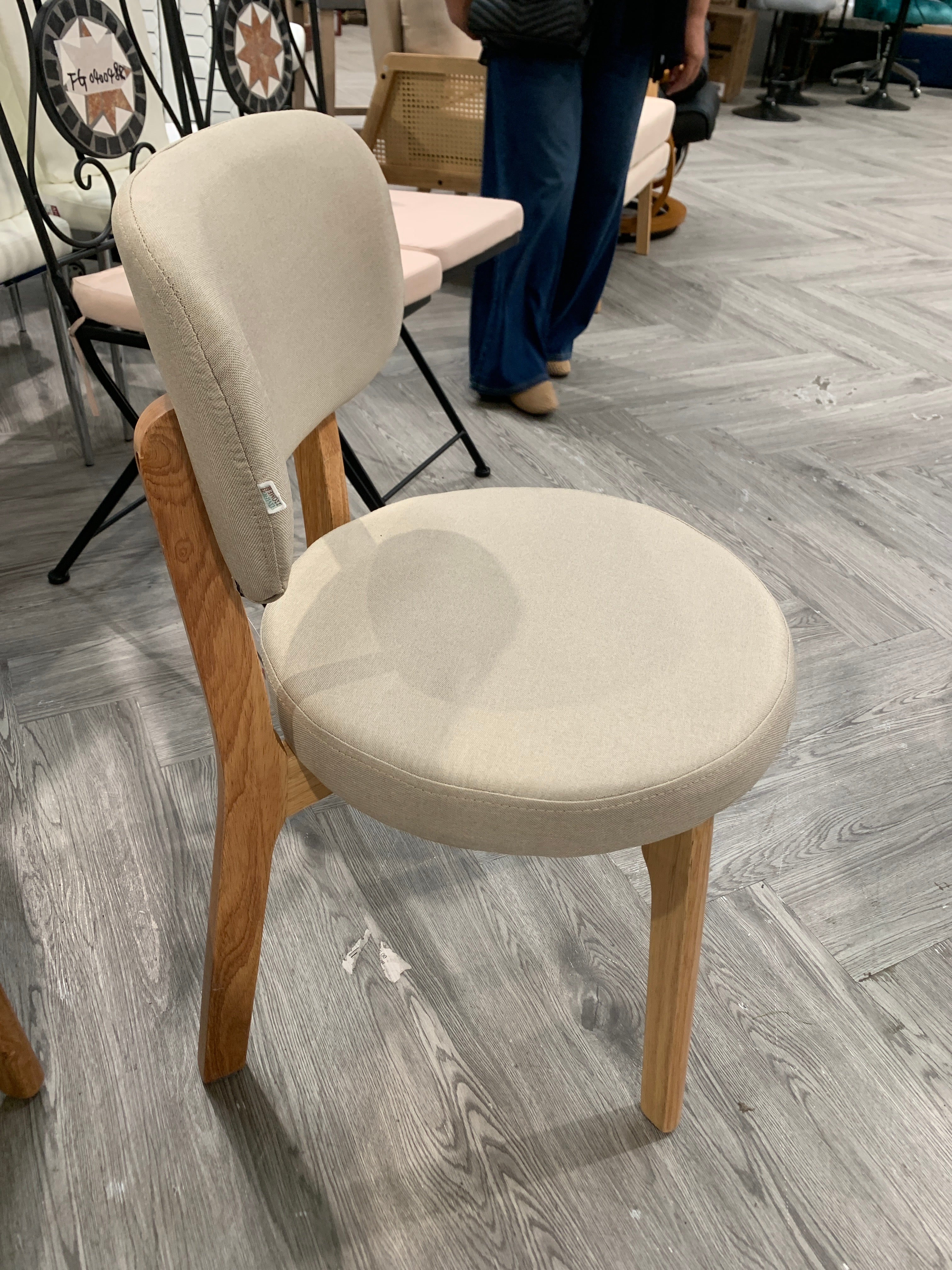 Linen Dining Chair with Wooden Legs Beige 1PC