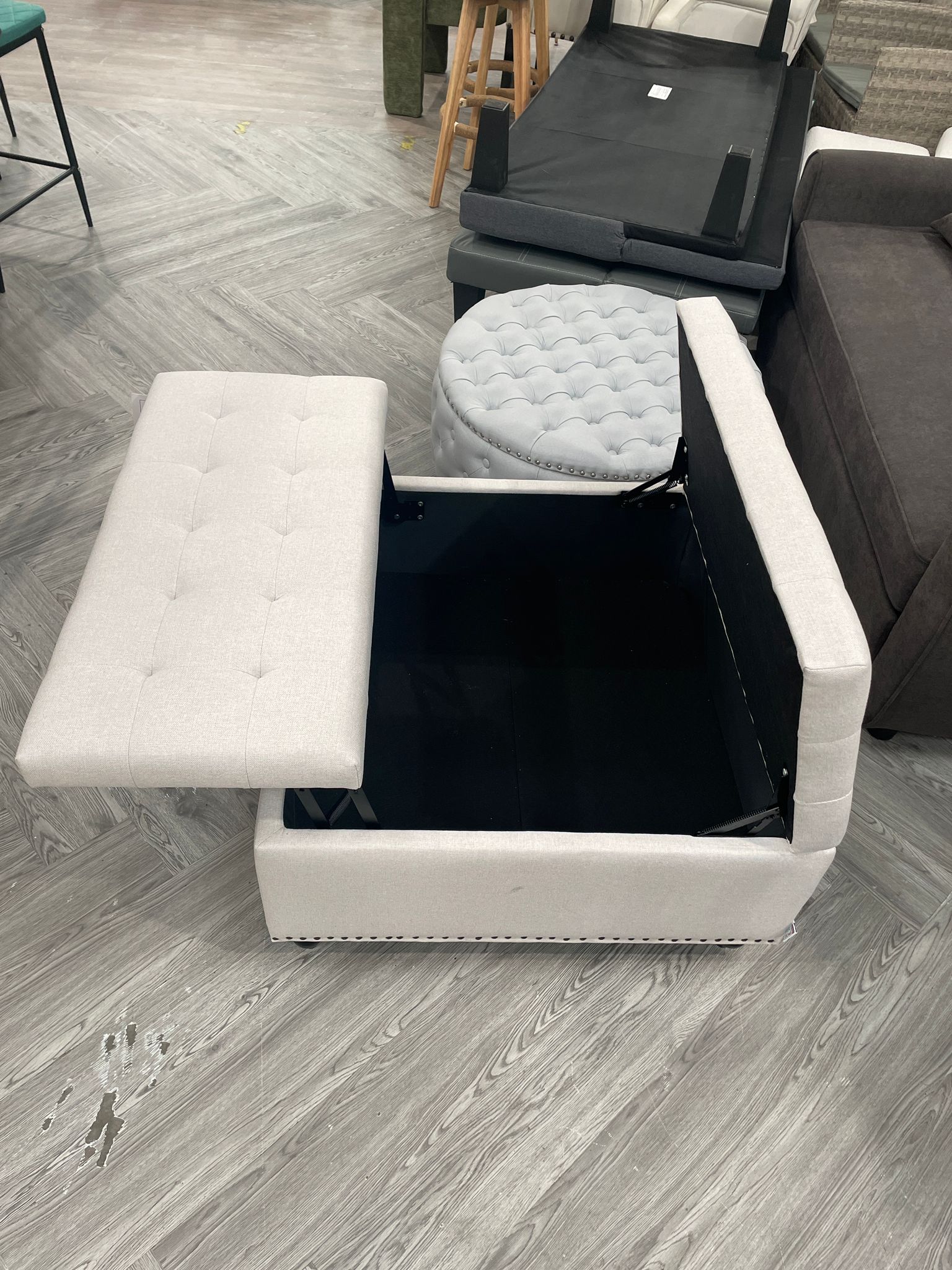 Linen Square Storage Ottoman with Lift Top and Flip Design Beige