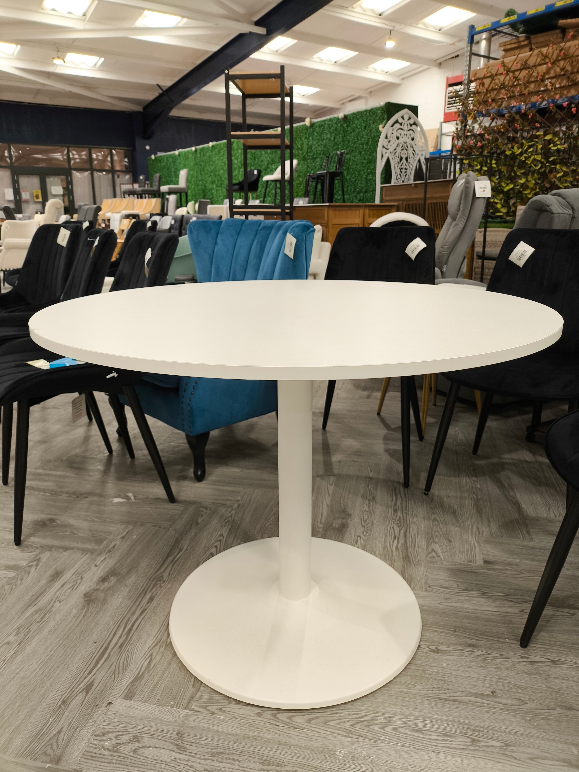 Round Dining Table with Round Base White