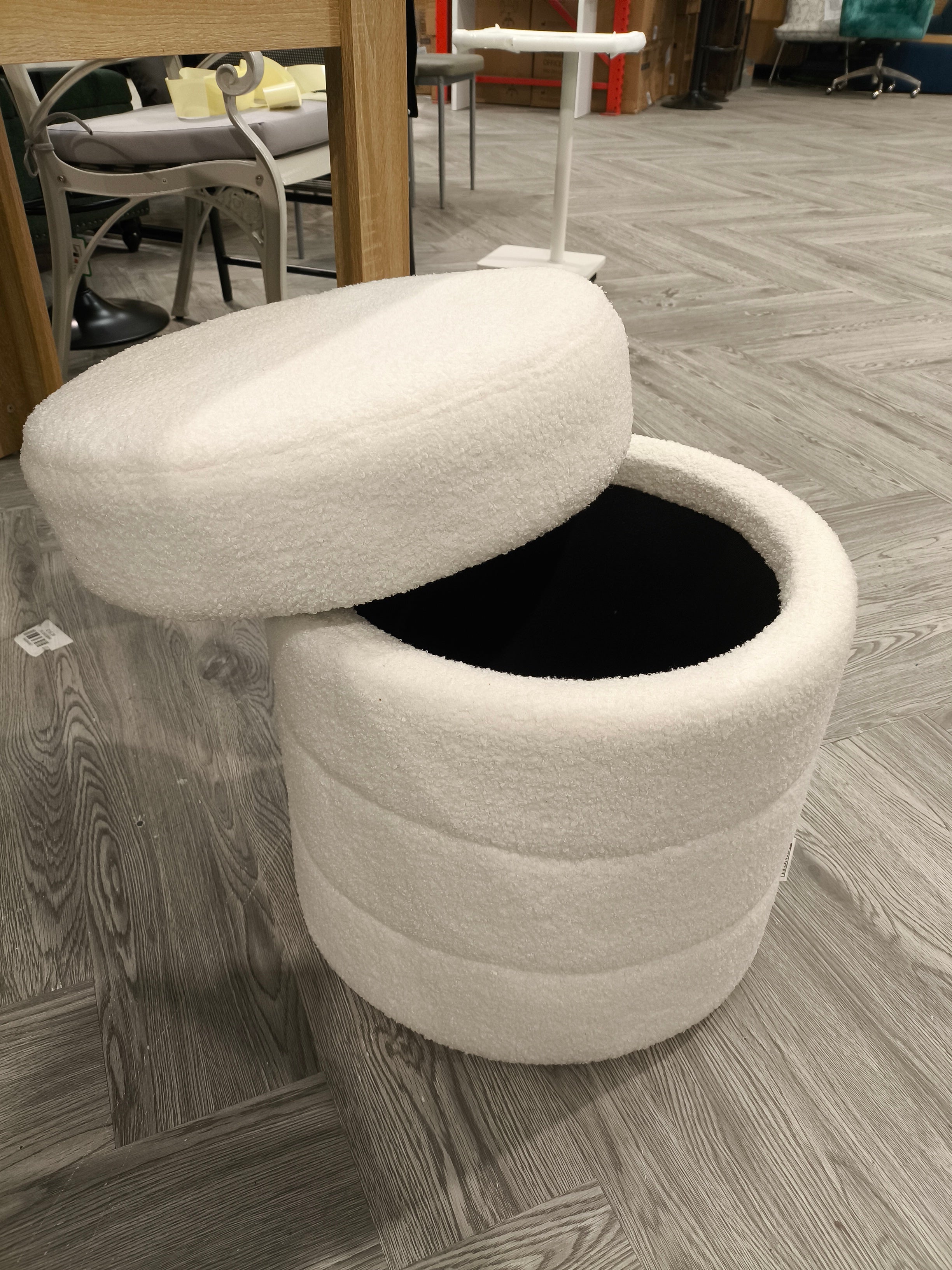 Teddy Fleece Upholstered Round Storage Ottoman White