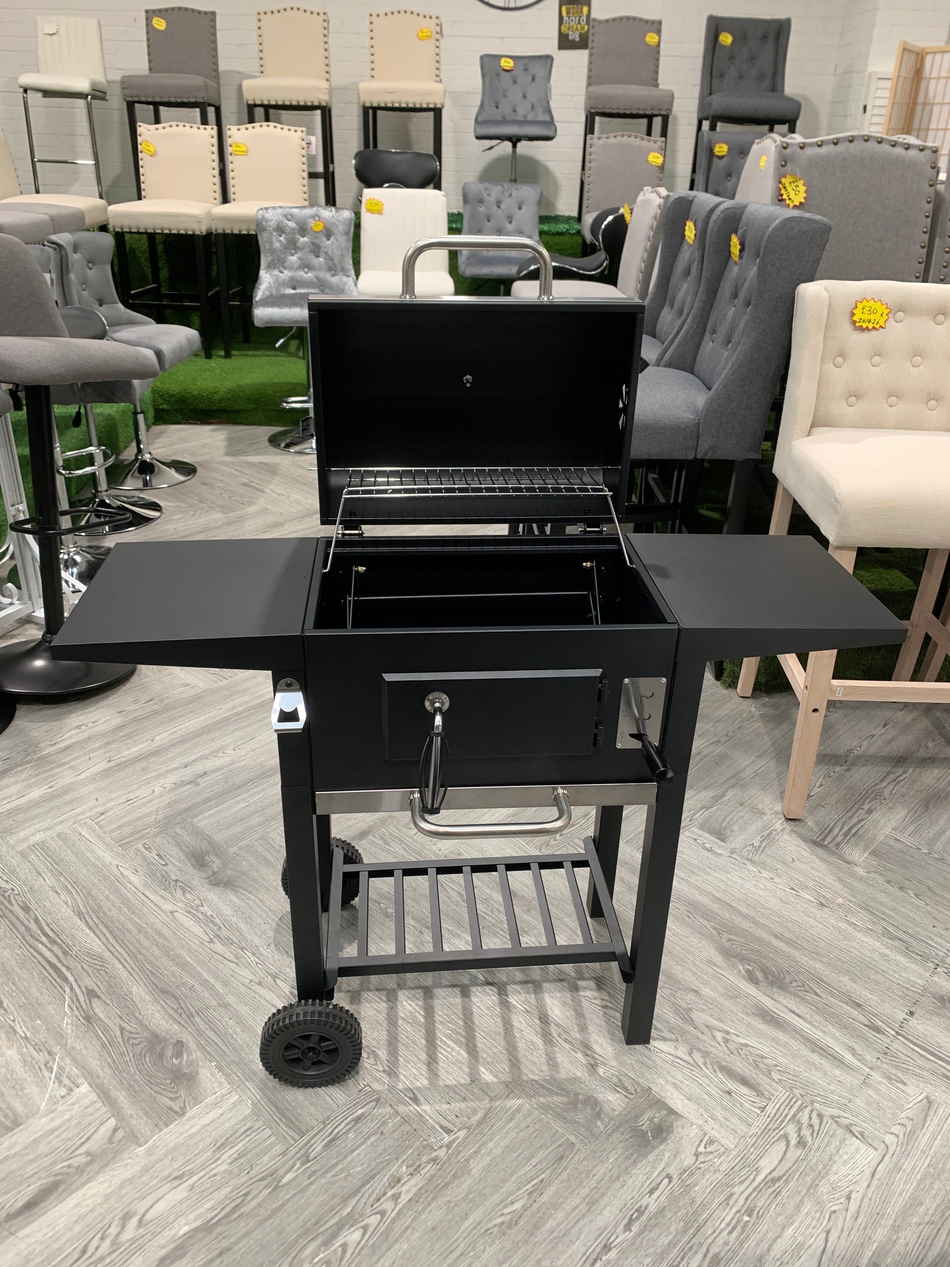 Outdoor Charcoal Grill with Side Tables 109cm W