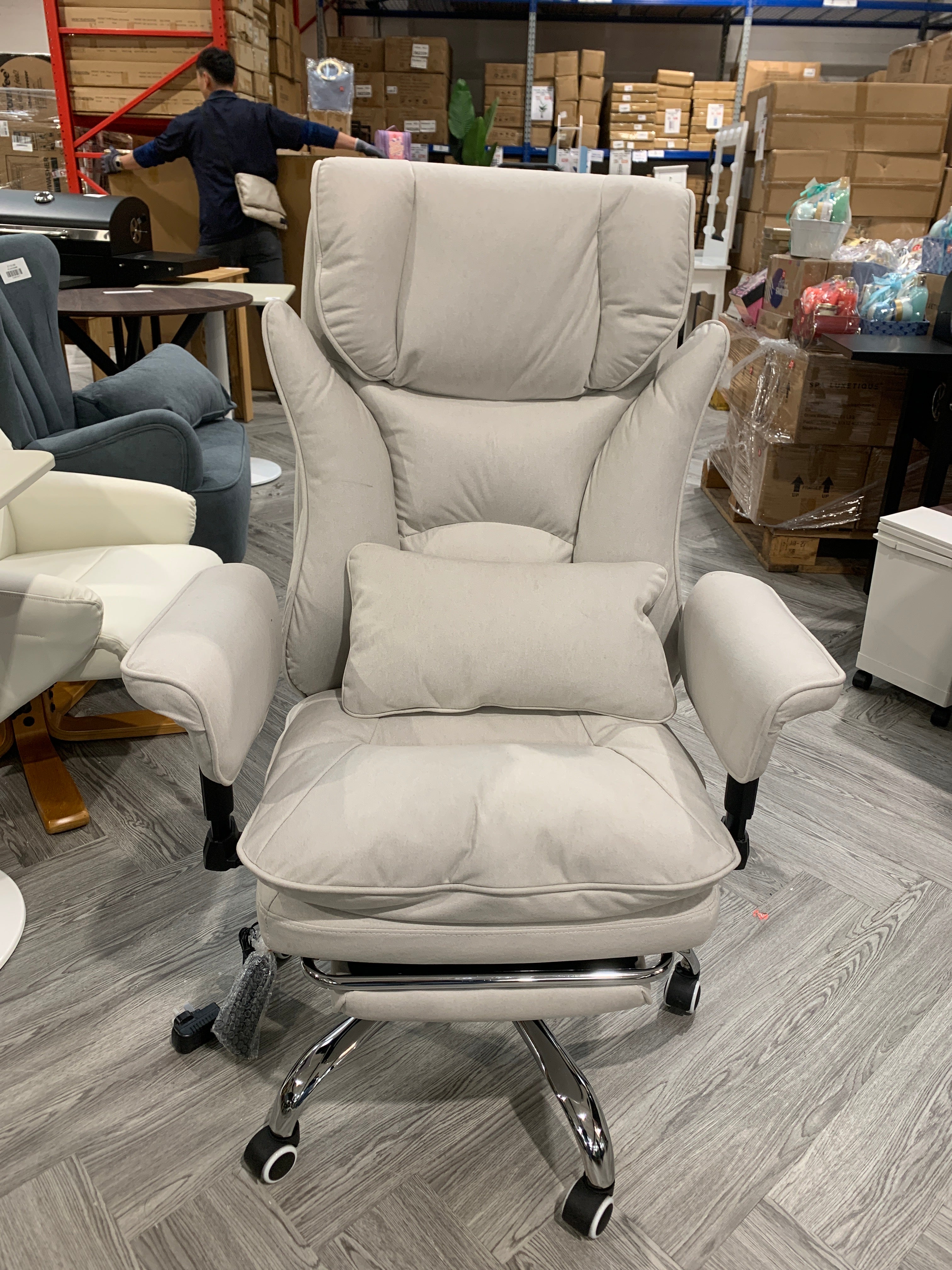 Recliner Office Chair with Lumbar Pillow and Footrest Beige