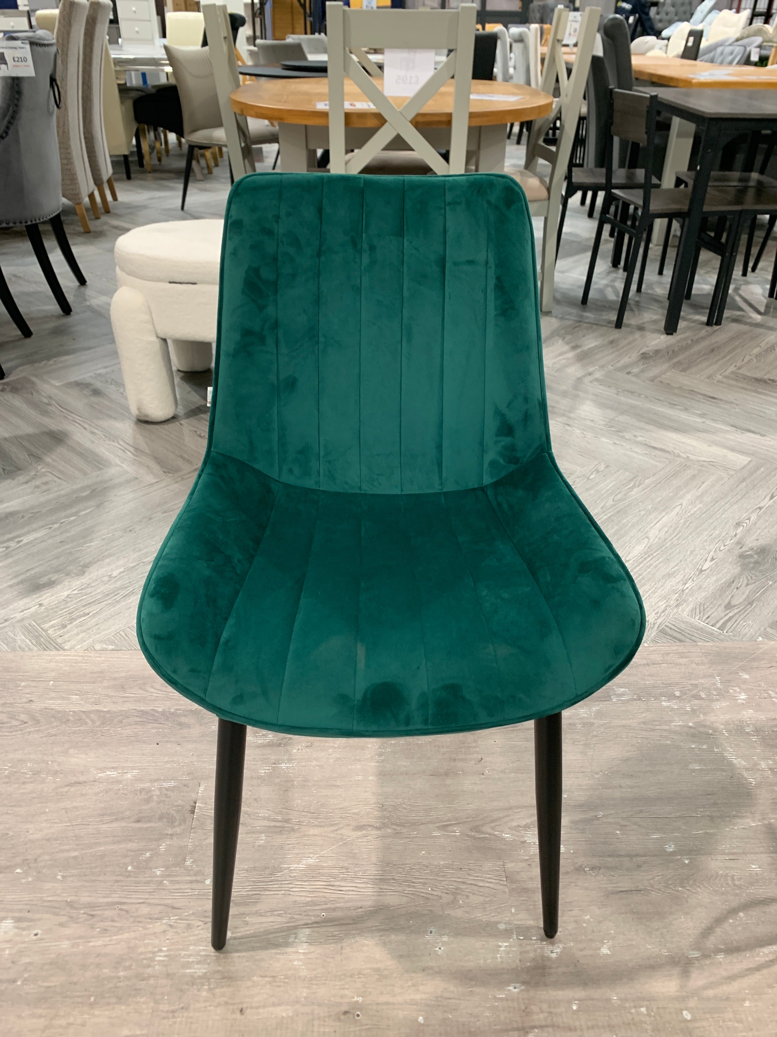 Velvet Upholstered Dining Chair Green 1PC